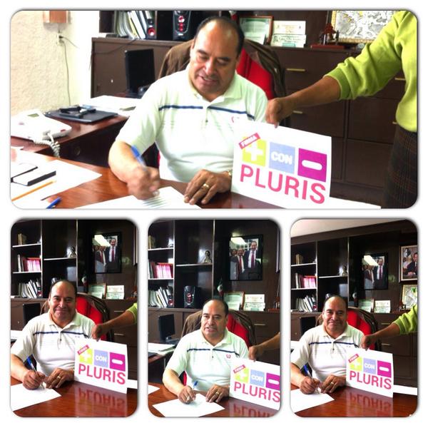 CmEcatepec's tweet photo. El Presidente del #PRIEcatepec Juan Medina Hernández se une a la campaña #MenosPluris @PRI_EDOMEX @loremarinm http://t.co/1zyrosSR9W