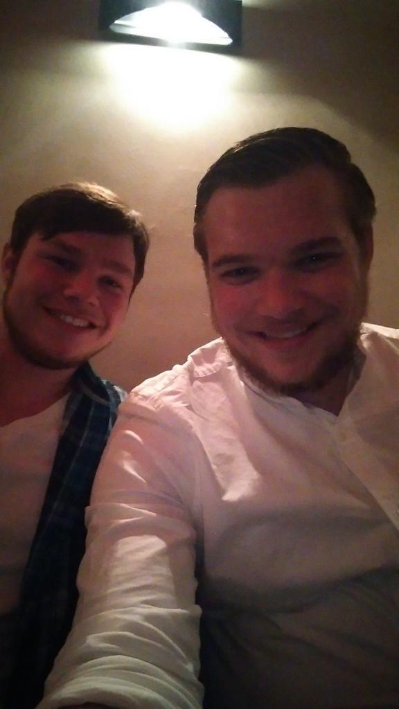 RyanS1994's tweet image. Taking brother from another mother to new heights ladies &amp;amp; gents #queensoftheselfieage #bandreference