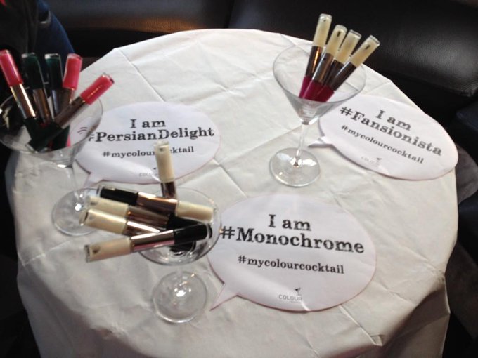 I am #monochrome #mycolourcocktail !!! http://t.co/MtfmsPcLnA<a href="/tag/monochrome"class="tags">#monochrome</a><a href="/tag/mycolourcocktail"class="tags">#mycolourcocktail</a>