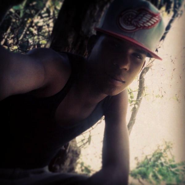 ElMotorola's tweet image. 