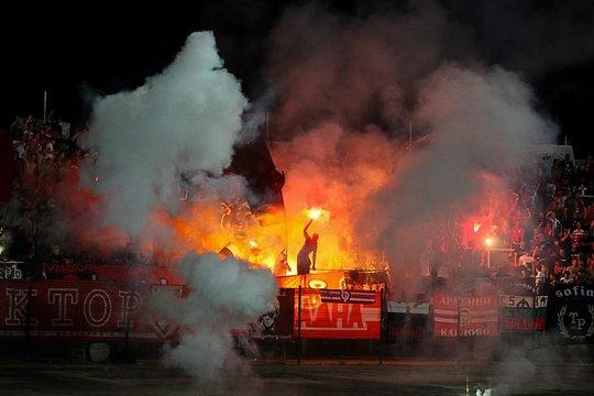 UltrasSupport's tweet image. CSKA Sofia against pyro Lokomotiv Plovdiv #Awaydays