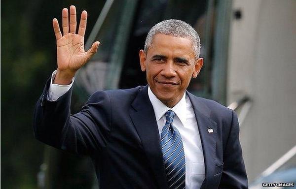 Obama wedi cyrradd Cymru a mae'n debyg odd e'n excited mowr ar y siwrne,yn gofyn bob munud "Odi ni NATO,odi ni NATO?"