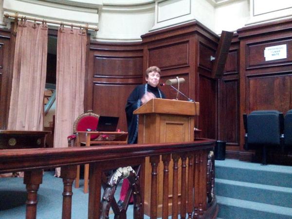 RelConsumo's tweet image. Profesora Aída Kemelmajer en #JornadasRelConsumo