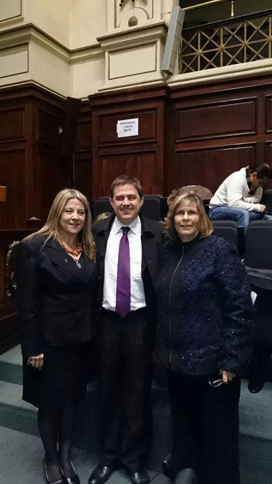 RelConsumo's tweet image. Profesores Mariella Bernasconi, @gvalentin_ y Dora Szafir en #JornadasRelConsumo