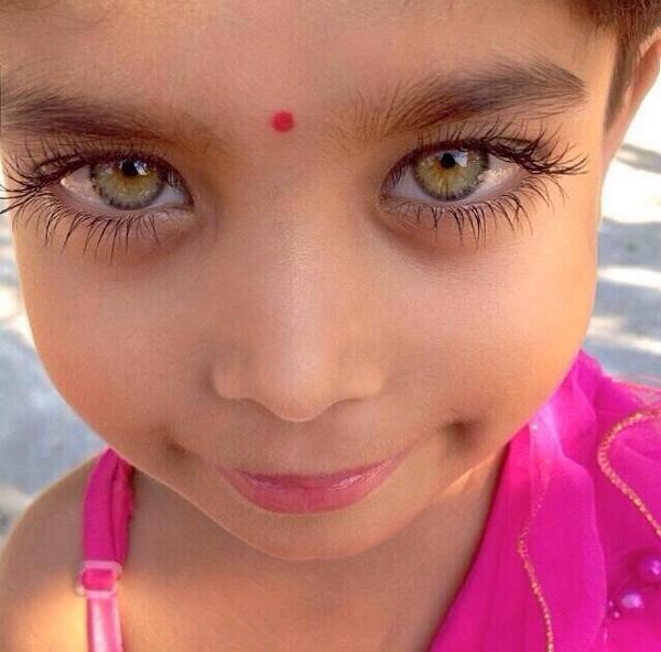 hyty7looh's tweet photo. العيون جمال واسرار😍❤️❤️ http://t.co/HZR98GCpIA