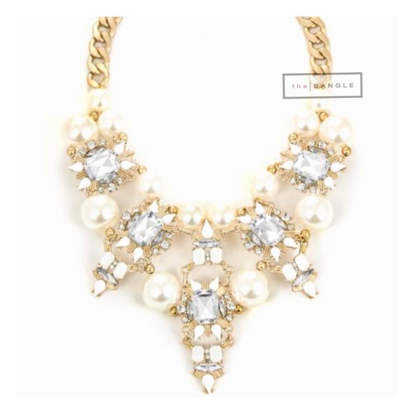 ShopTheBangle's tweet image. One of our BOLDEST statement necklaces | THE STAR GLAM COLLAR NECKLACE #prettyInPearls #thebangle