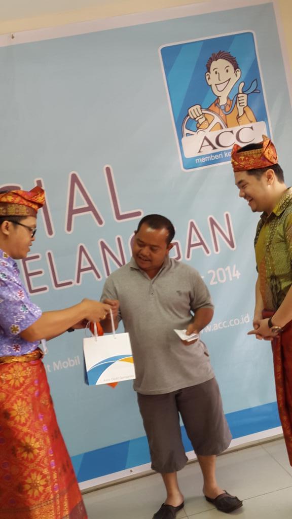 shechildish's tweet photo. ACC Batam memberikan  hadiah SPESiAL di HARI PELANGGAN #HariPelangganACC2014 http://t.co/aPprC7dy0G