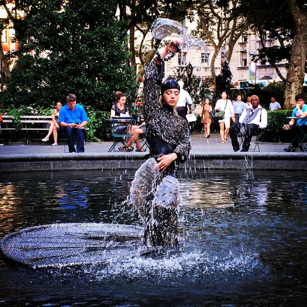 NextModels's tweet photo. Living sculpture — Esmeralda brings life to #LastDaysofFolly in a water-powered dress by @Cynthia_Rowley. http://t.co/0ncl8T2Frq