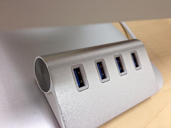 macwork_ec's tweet image. Ya llegaron HUB USB 3.0 exclusivos para tu #iMac visitanos!!
