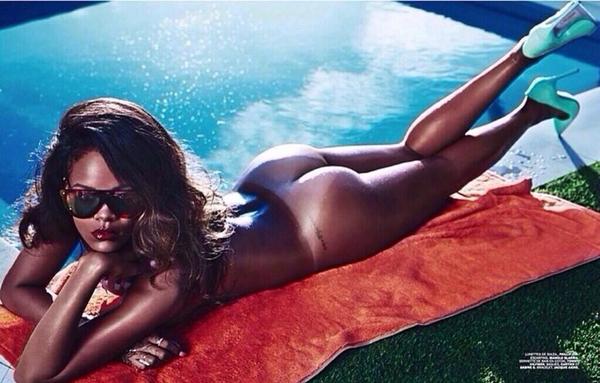 Ass_Perfect's tweet photo. 10/10 would absolutely ruin @rihanna http://t.co/OCnK6eqUSu