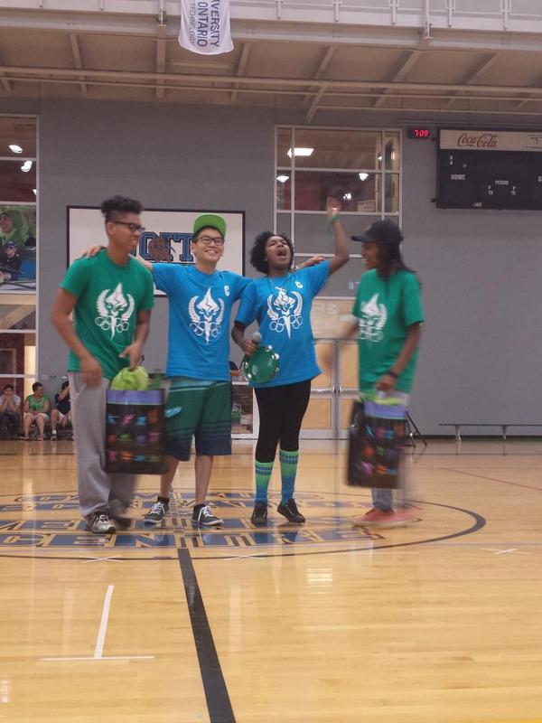 UOITOrientation's tweet photo. Awards! 
#FS #uoitorientation http://t.co/VXdac6Fhxr