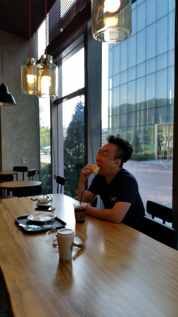 TAEHO KIM tweet media