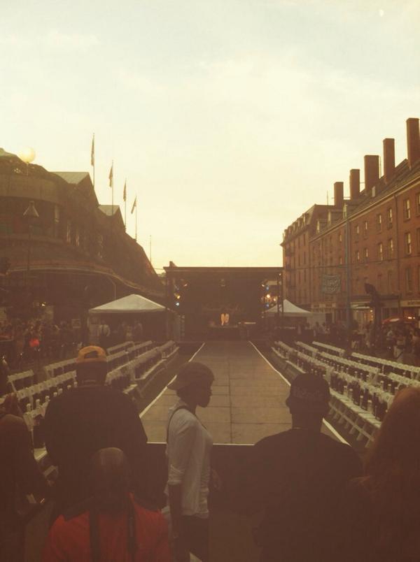 AndazWallStreet's tweet photo. Very cool, guys! RT @TheSeaport: We are ready for the @myMODABOX fashion show! #seaportstyle #modabox http://t.co/aUFlNPUtiN