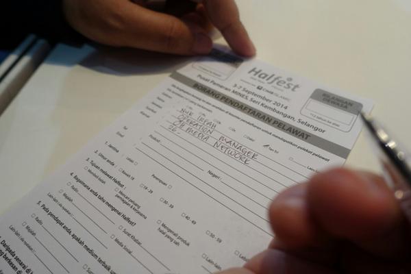 ohtweet's tweet photo. Nak masuk #halfest2014 sila register dulu. http://t.co/IQCi2sOul2