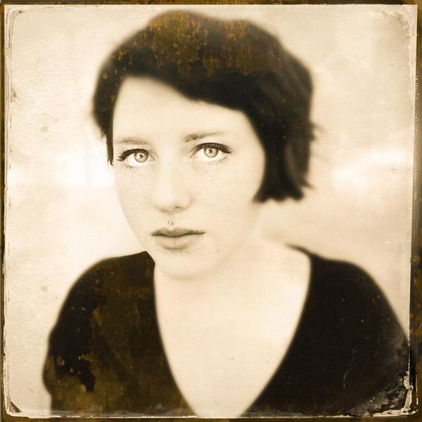 afairfield_AHS's tweet photo. Learning the history of daguerreotypes/ tintypes in the 1800's. Students are creating amazing vintage images. http://t.co/sMGziCduwE