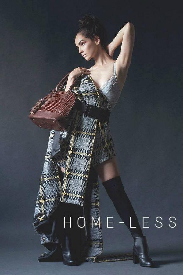 LuisGolightly's tweet photo. #Tartan #boomberjacket #Trasnparencias y el color negro son protagonistas en la colección #FW14 de @ispaga1 #ModaGdl http://t.co/vWeqVCPfCc
