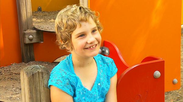 WCCO's tweet photo. 7-year-old Warroad, Minn. girl receives rare ovarian cancer diagnosis. | http://t.co/XibYi7mjef http://t.co/54mFo1S8pv