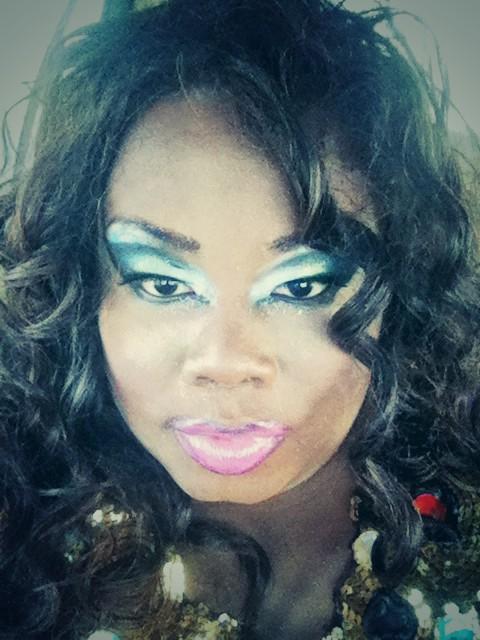 TJ_MOOR3's tweet image. #eatit #basicbitchesnotwanted #lol #hunty #getyourlife #rpdr #youcouldnever #beatforthegods