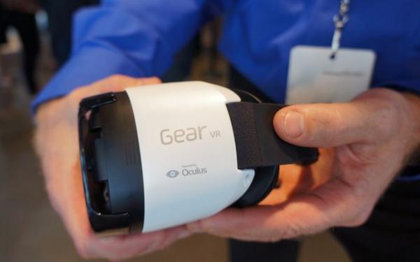Debaltd's tweet image. Gear VR is a step into virtual reality! #samsung