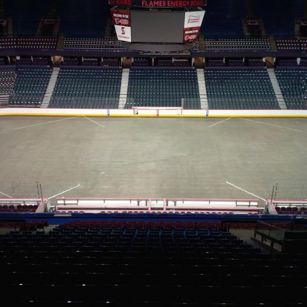 eyeontheice's tweet image. @NHLFlames Go Flames Go! Professional Install of @eyeontheice by Higgins and Gurney at the #Saddledome #icemonitoring
