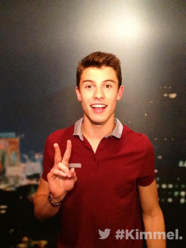 JimmyKimmelLive's tweet photo. Backstage at #Kimmel. Tune in tonight 11:35|10:35c on ABC with @ShawnMendes #ShawnMendesEP http://t.co/xsppkPaLsG
