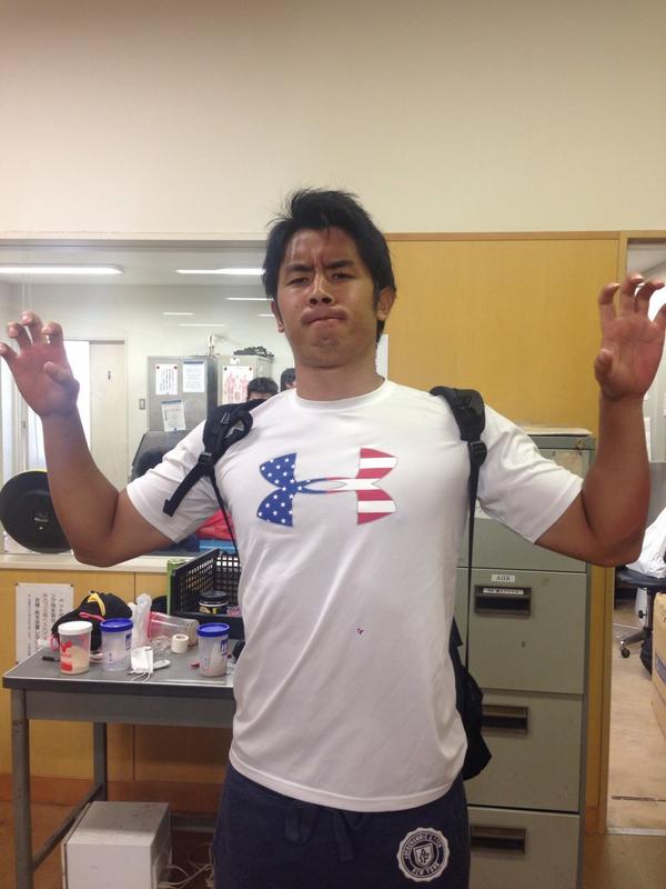 青山学院大学体育会ラグビー部 Twitter પર Agrのいい男 4年上山智弥です 端正な顔立ちとは裏腹に普段は掴み所のないふわりとした変な 性格で ある意味みんなから一目置かれています しかし試合が始まると相棒谷山と共に鋭いタックルで相手を通しません この秋は