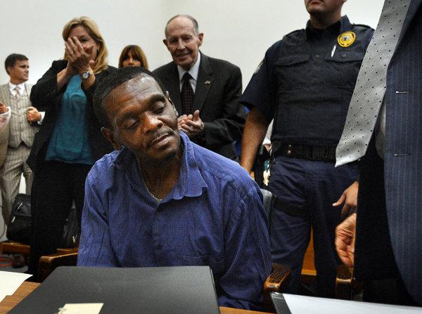 31 yrs on death row for crime he didn't commit. What if he'd been executed? End death penalty! trib.al/HkPLoK9