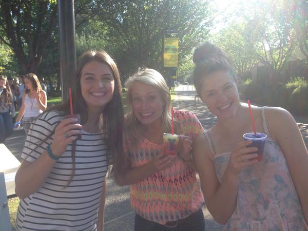 enjoying a froster on the first day of university! 💃👌