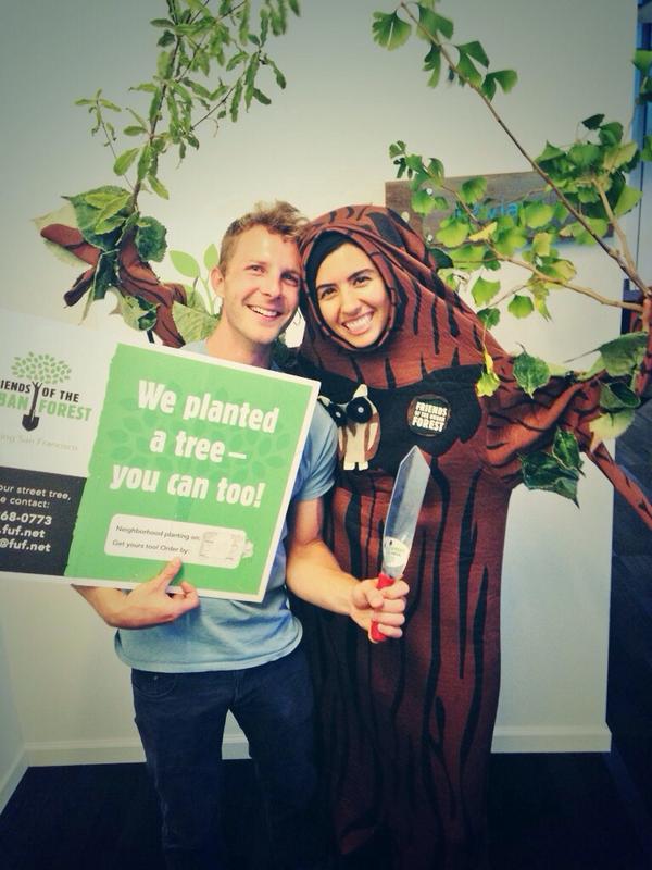rshirkhoda's tweet photo. Yes. I love trees. And so should you. #fuf #sfurbanforester #TechPlantsSF @twitter @perpetuallyphil http://t.co/bJljm1M5Jg