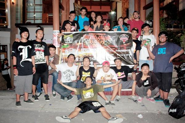 THROWBACK BALI tweet media