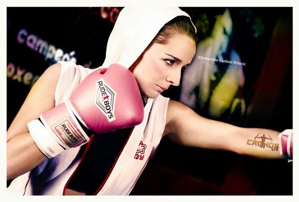 CronosGym's tweet photo. @Fanita_cc  alumna del gym! http://t.co/qw8hqOv4pv