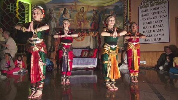 Radhasthami Dance in Auckland, New Zealand (4 min video) -- One who feels he is not yet ... m.dandavats.com/?p=6577
