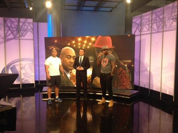 <a href="/MalikKingScott/">Malik Scott</a> <a href="/Alex_Leapai/">Alex Leapai</a>  <a href="/FOXSportsAUS/">FOXSportsAUS</a>  #boxing #malikscott #australiaboxing #houseofvitamins
Ready to box!