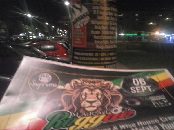 SupremeNiza's tweet photo. #PuntosDeVenta #MARATONREGGAE @southurbanstore @disasterstreet @MayTwinsTattoo @CristianPadial #LocoLocals #Chily http://t.co/lzNbF1Z5IM