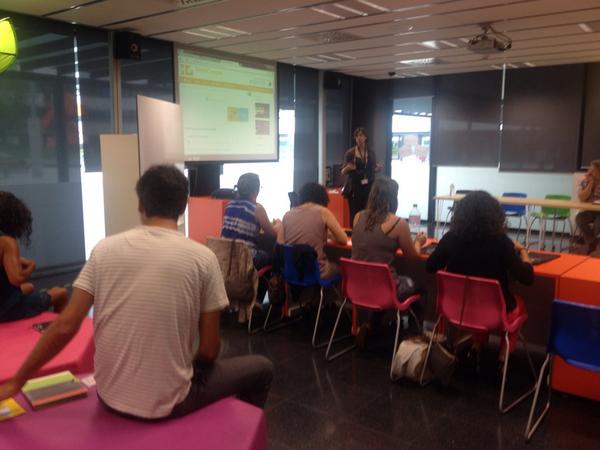 TecnoCampus's tweet photo. Comença #InnovaTCM, professorat universitari i secundària amb ganes de canviar les coses @tecnocampusDF @EstelPaloma http://t.co/bUOa5tLfZ6