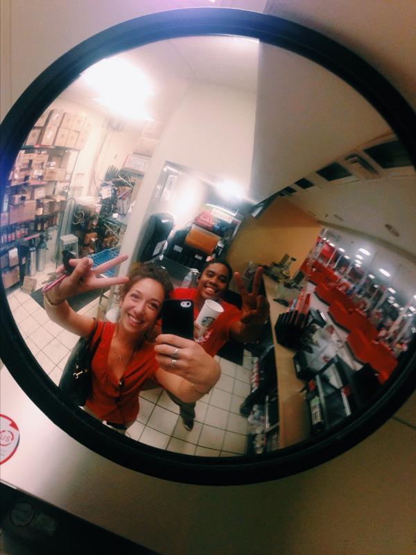 MishaHTGT's tweet photo. #FriendlyIn2 from open to close at T0226! Guests love our team and the way we go the xtra mile to make things right! http://t.co/BQO0oUFCmL