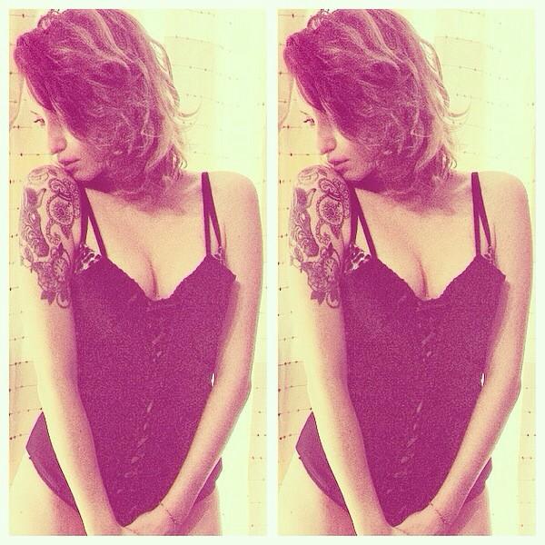 Kellyfmodel's tweet image. 🔫 #newshots