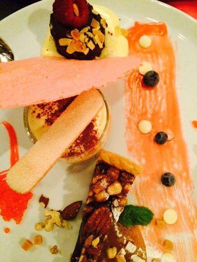Naast onze heerlijke #pizza &amp; pasta zijn onze huisgemaakte desserts ook top!