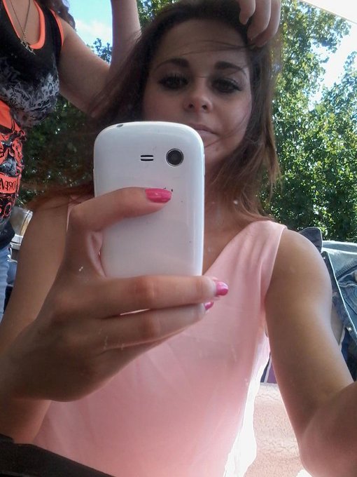 Goodmorning guys ;) http://t.co/IKXG8MaD4h