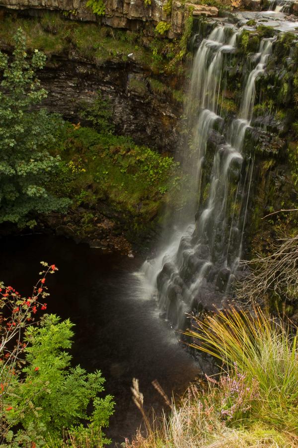 naturaledenimag's tweet photo. Mallerstang Dale high up the Eden Valley see - http://t.co/11DK1IQGnX
#Hellgillforce #Eden the beauty of Cumbria http://t.co/nqCksgc59f