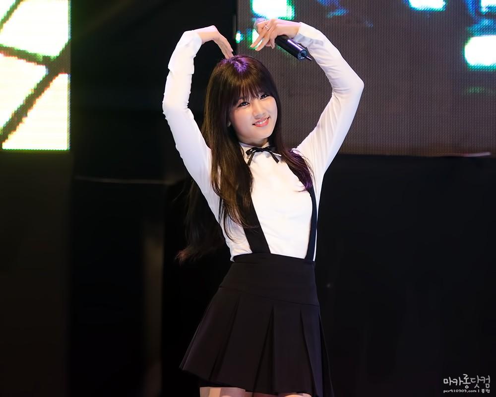 Bwrlr1pCcAABeSp.jpg:large