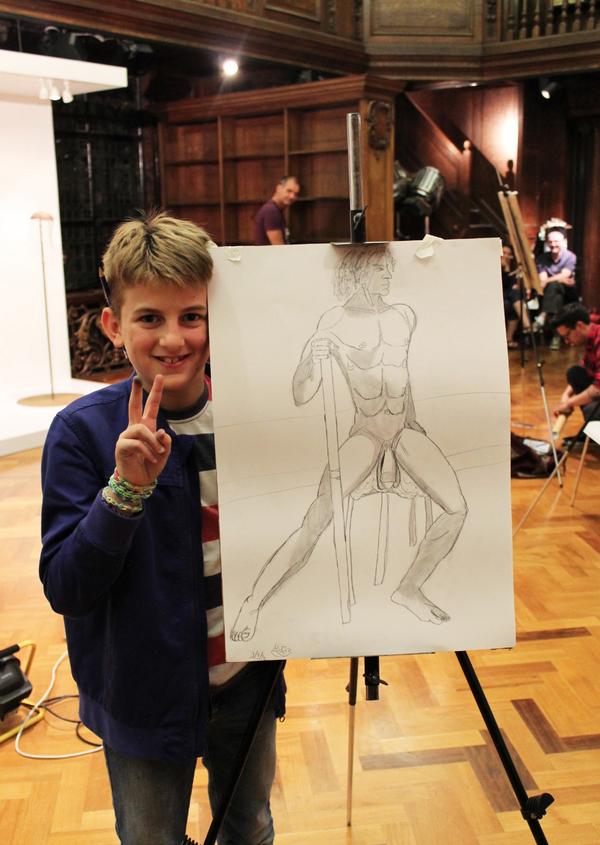 TheLibrarySpace's tweet photo. Our youngest (and very talented) #lifedrawing attendee so far at yesterday's @LondonDrawing session! http://t.co/6jWFW8mJJZ