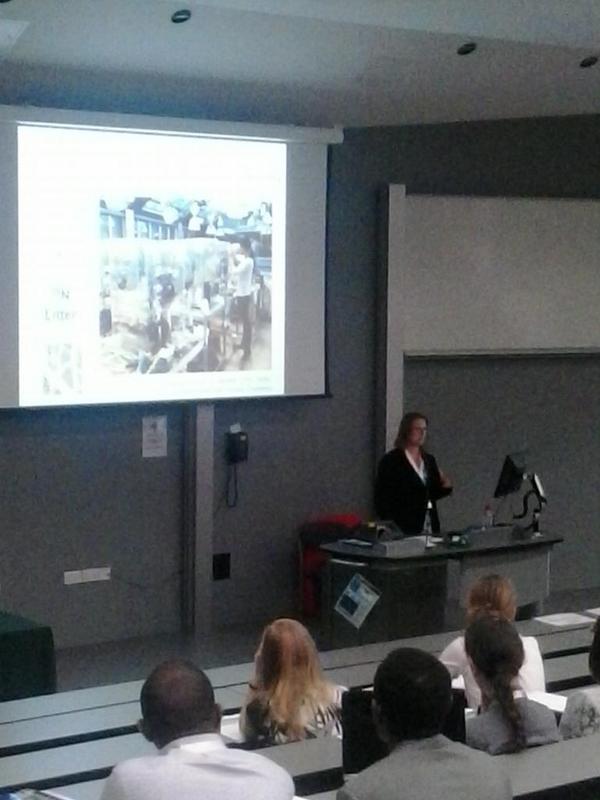 anasoils's tweet photo. Great talk on Mapping Soil Carbon by Dr. Jennifer Pett-Ridge! #BSSS2014 @Soil_Science #soilscience http://t.co/1XV9ju69HE