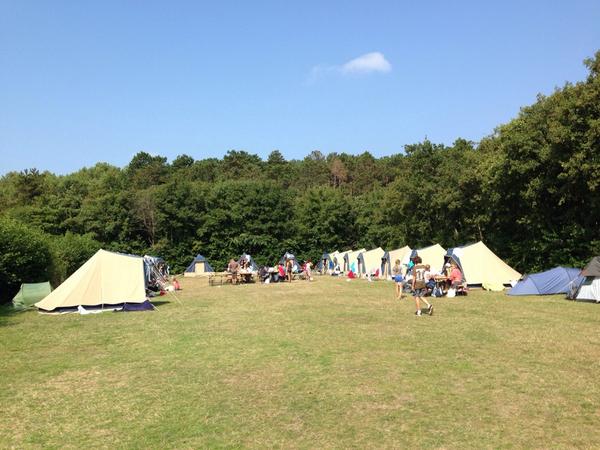 Internationale school uit adam op bezoek