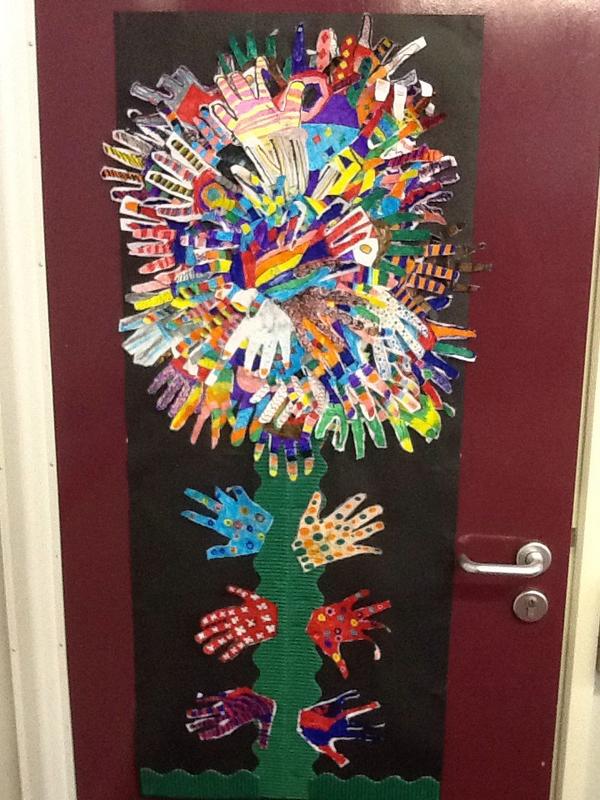 year4_Harlaxton's tweet photo. Look at our lovely creation! http://t.co/Od54nLZ8NA