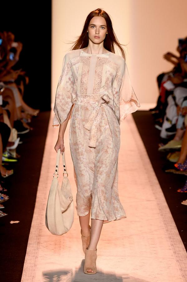 FashionWeek's tweet photo. It's early at #MBFW, but here is what's trending so far: http://t.co/RQ2DR5qCNB #NYFW http://t.co/930xSkaIXf