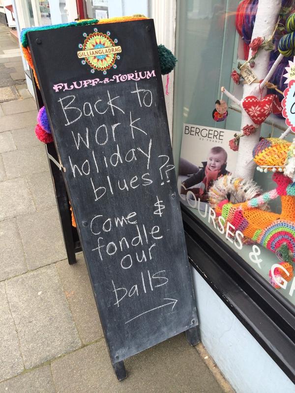 Carousel_Lights's tweet photo. Utter filth from the knitting nannies in #fluffatorium #Dorking 😳 @gilliangladrag http://t.co/1XsgCx5bME