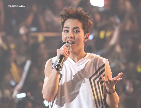 EXOHoliday's tweet photo. 140830 EXO The Lost Planet in Guangzhou #Xiumin http://t.co/M3l0DExpxy