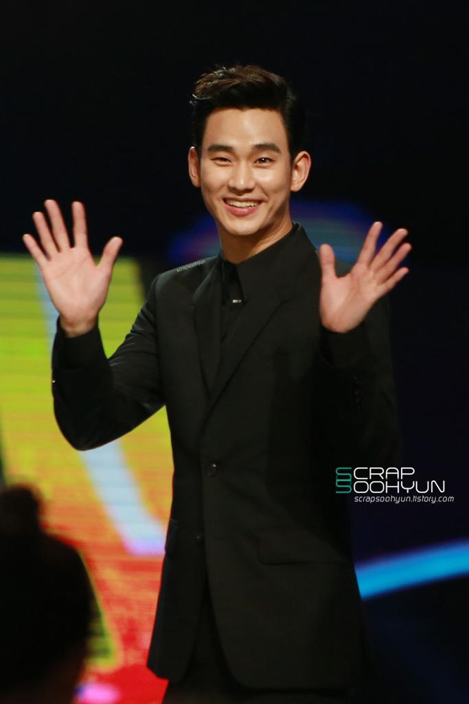 BwsEcixCcAEttnp.jpg:large