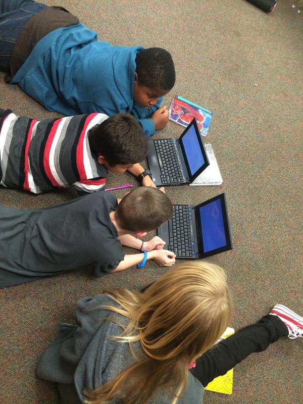 mrs_moores's tweet photo. Working in groups on a Mesopotamia web quest. #ssin805 @MMSMustangs14 http://t.co/M67HXzrtPD